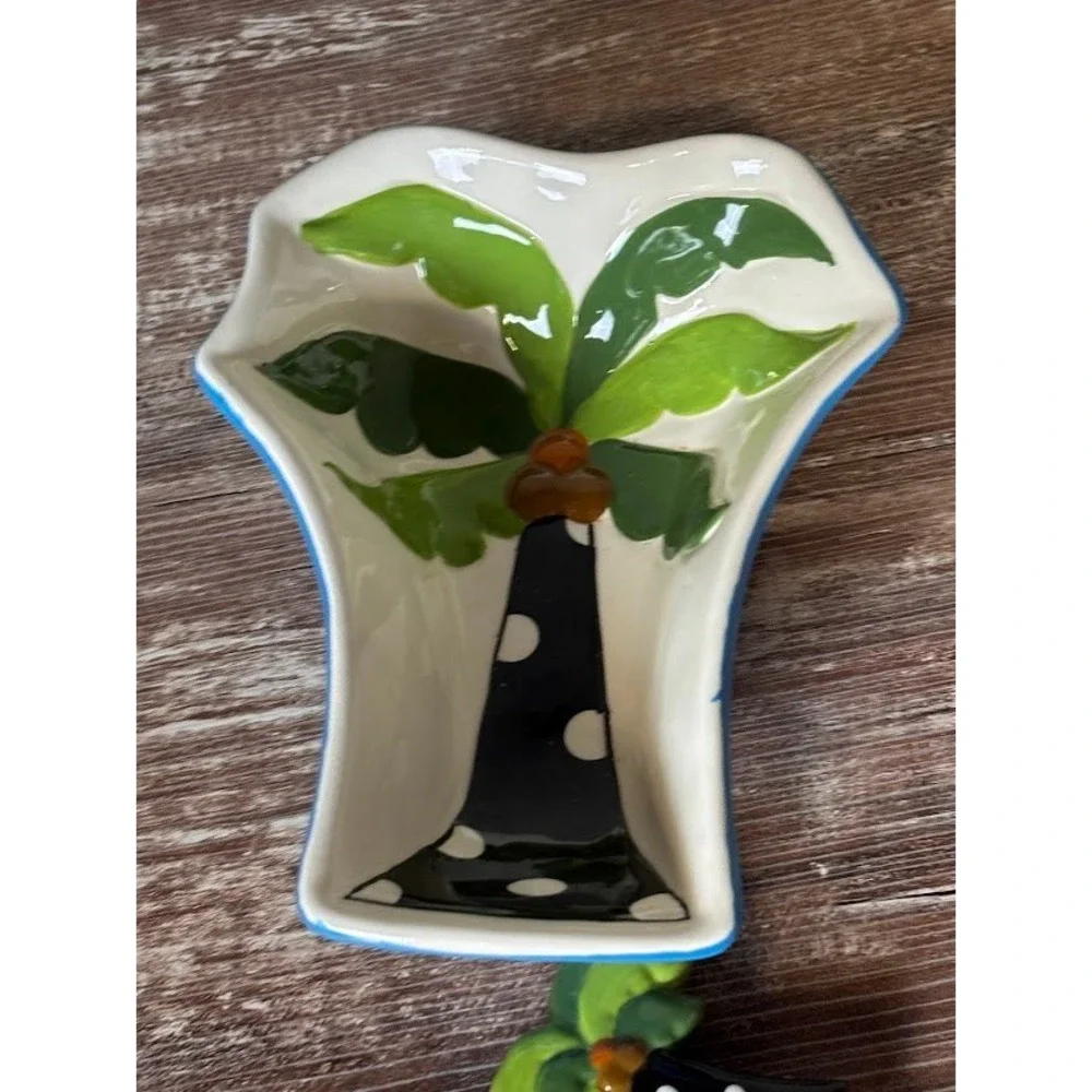 Vintage Mainstreet Collection Hand Painted‎ Palm Tree Cheese Server Set